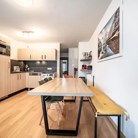 Les Soldannelles Batiment 2 Le B03 Châtel