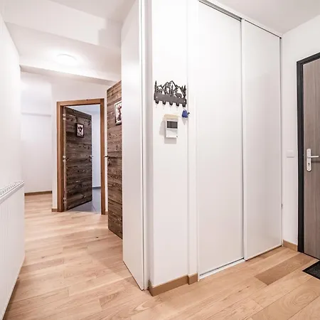 Les Soldannelles Batiment 2 Le B03 *
